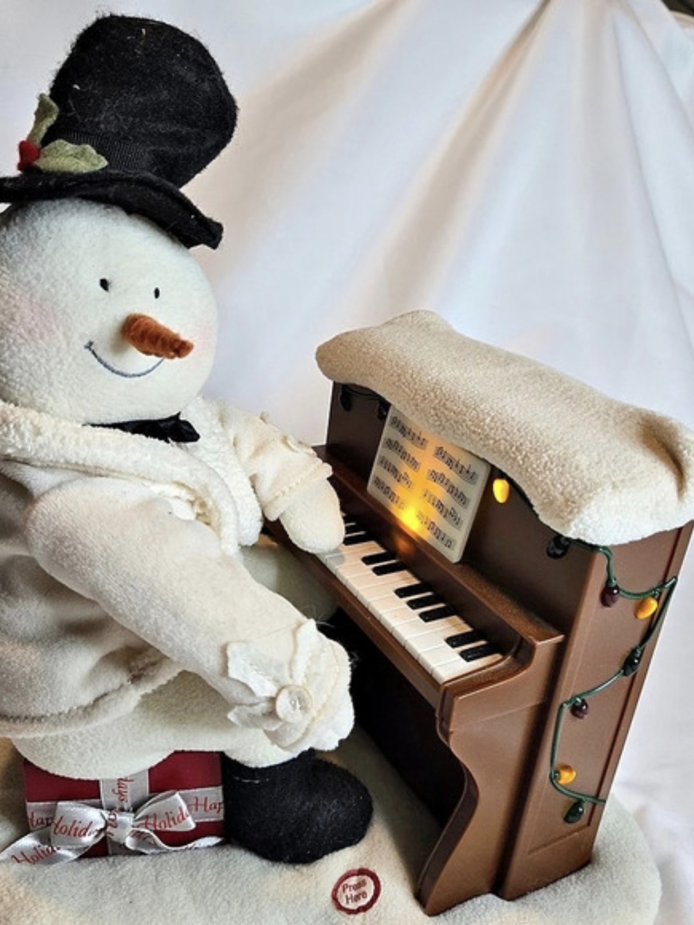 Hallmark Jingle Pals Piano Playing Snowman 2005 Christmas Collectible Decor